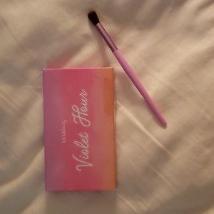 Ulta Shimmer Eye-shadow pallette - NWT